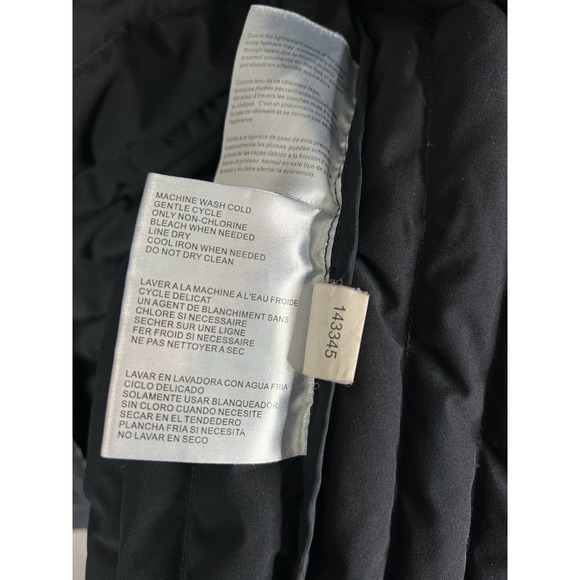 Michael Kors Navy Packable Down Fill Puffer, Fitted Coat w/ Hood- Women's Large - Picture 9 of 9